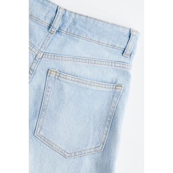 H&M EUC High Rise Wide Leg Jeans Size 6 Light Wash Distressed - Picture 8 of 15